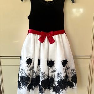 Dress velvet and lace